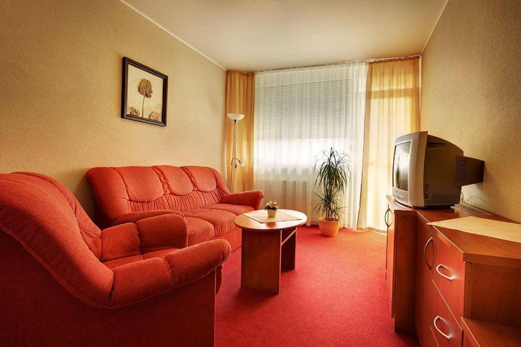 Kupelny Hotel Rubin Dudince Zimmer foto